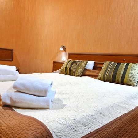 Hotel Pavo Tbilisi Eksteriør billede